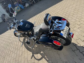 Honda VT 750 DC Black Widow - 11