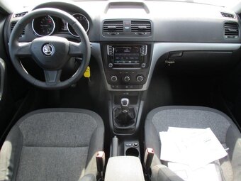 ŠKODA YETI 2,0TDI 81kw OUTDOOR 4x4 Tažné 2015 - 11