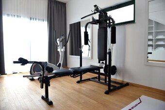 Vila s bazénom, posilňovňou 35 metrov od mora v Chorvátsku - 11