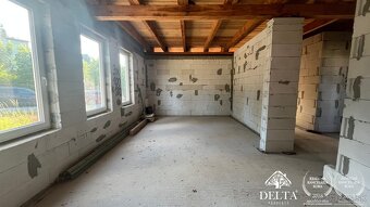 Ponúkame na predaj rozostavanú  stavbu bungalovu v obci Mark - 11