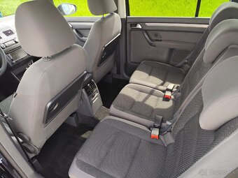 VW Touran 1.6tdi - 11