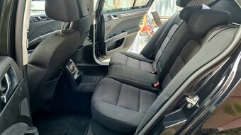 ŠKODA SUPERB 2.0 TDI CR 125KW DSG - 11
