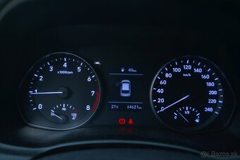 HYUNDAI I30 1.5 2022 - 11