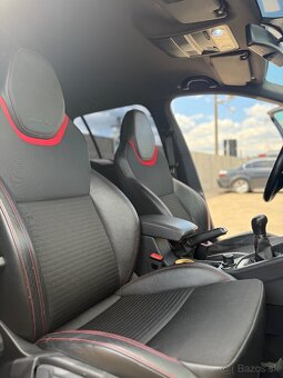 Octavia Rs - 11