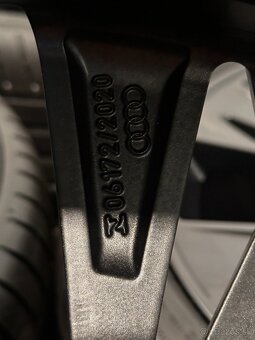 original alu kola r21 Audi A8 S8 4N RS 4N0601025A - 11