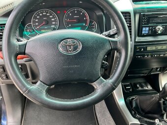 Toyota Land Cruiser 120 3.0 D-4D - 11