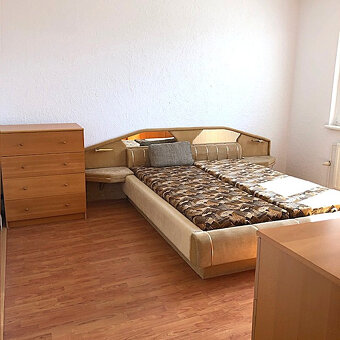 Slušný 3 i, čiast. rek., zariad., Lo, Smolenická Petržalka - 11