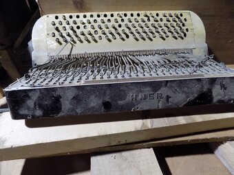 sučiastky na akordeon - 11