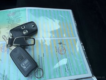 Honda CR-V 2.0 i-VTEC Executive Automat, Benzin, 4x4 - 11
