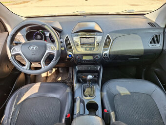 Hyundai ix35 2.0 CRDi VGT Style 4x4 - AJ NA SPLÁTKY - 11