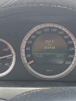 Predám mercedes - 11