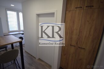 Zariadený 2 izbový byt po kompletnej rekonštrukcii v Galante - 11