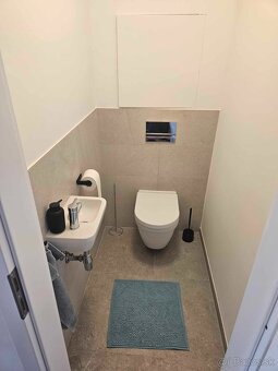 krásny slnečný 2 izbový byt v novostavbe - 11