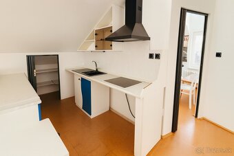 Priestranný rodinný dom s veľkým pozemkom – Košice - Krásna - 11