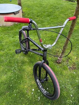 Bmx wethepeople trust - 11