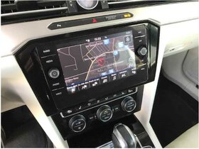 Volkswagen Passat Variant B8 GTE 8/2018,162.tis - 11