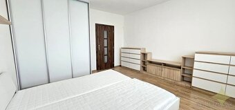 PREDAJ: Slnečný 3-izbový byt s loggiou na sídlisku Šípok, Pa - 11