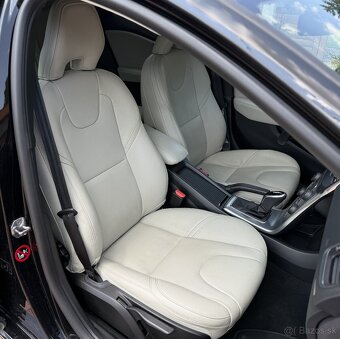 VOLVO V40 2.0 D3 Automat INSCRIPTION - 11