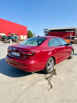 Volkswagen Jetta 2.0 TDI 2017 - 11
