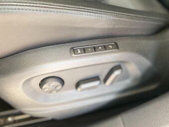 Volkswagen Sharan 2.0 TDI DSG 4Motion Highline 135kW - 11