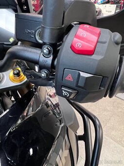 Suzuki V-STROM 1050 DE 2025 - 11