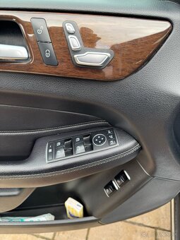 Mercedes-Benz GLS 350d 4Matic - 11