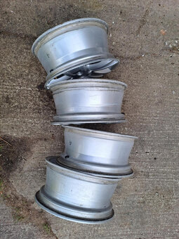 Alu Škoda originál Pyxis 5 x 112 6,5J  R 15 ET 50 - 11