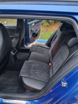 ŠKODA SUPERB SPORTLINE 2.0 TDI DSG 4X4 - 11