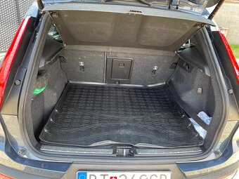 Volvo XC40 B4 2.0 (197hp) Inscription - záruka do 10/2025 - 11