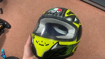 Helmy prilby motorka motocykel šport - 11