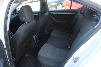 Škoda Octavia 1,6 TDi 85 kW ACTIVE - 11