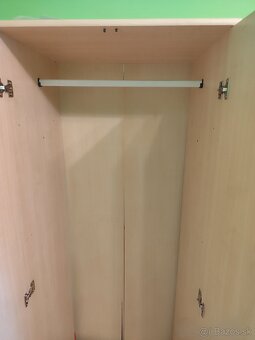 Predám zostavu sektového nábytku, ako nový. Velmi zachovalý. - 11