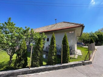 STARŠÍ RODINNÝ DOM - CHALUPA - MALÁ LEHOTKA - 11