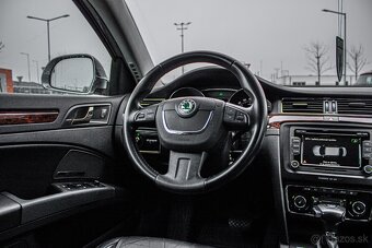 Škoda Superb 3.6 FSI V6 4x4 Elegance DSG/ AJ NA SPLÁTKY - 11