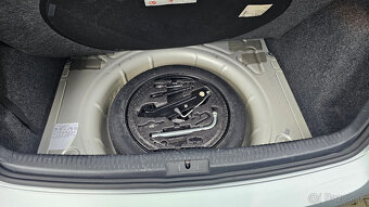 Volkswagen Golf 1.2 TSI 85k Comfortline - 11