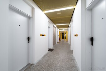 Kompletne zariadený BYT s loggiou – KOSMALT, Košice - Západ - 11