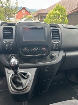 Opel Vivaro Crew Van 1.6 CDTI BiTurbo 125 S&S L2H1 2900 Ba - 11