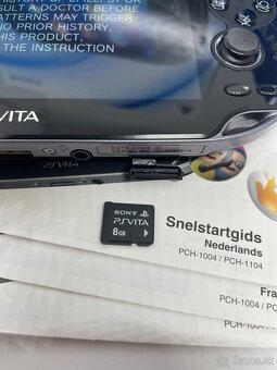PS Vita 3G Wi-Fi (PCH-1104) OLED - 11