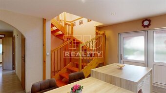 TUreality ponúka na predaj  4 izbový rodinný dom 200 m2... - 11
