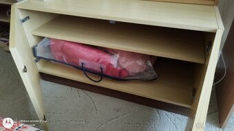 Predám PC stolík, zachovalý, s výsuvnou políčkou pre kláveic - 11