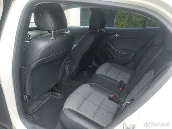 MERCEDES GLA 200D KUPA SR 101500KM - 11