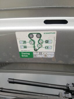 VW Touran 2.0 FSI - 11