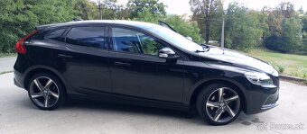 VOLVO V40 D2 ECO KINETIC - 11