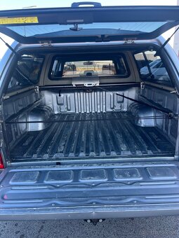 Toyota Hilux 3.0l D-4D, Sol A/T - 11