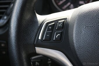 BMW X1 xDrive 18d - 11