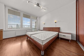 Moderný 2-izbový byt v obľúbenom projekte RETRO na prenájom. - 11