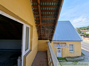 Budova na podnikanie alebo trvalé bývanie v obci Krušovce - 11