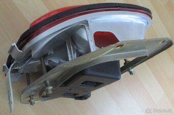 zadné pravé svetlo na Fiat Brava. - 11