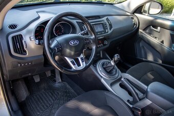 Kia Sportage 2.0 CRDi 4WD Silver - 11