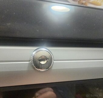 Chladiaca vitrína BEKO ( WHIRLPOOL ) - 11